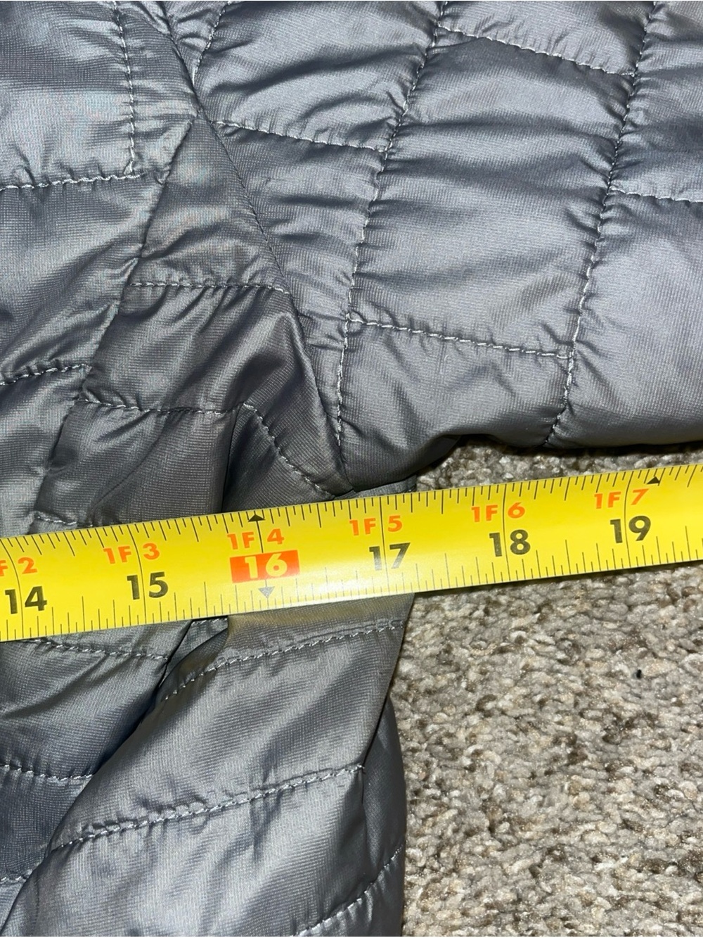 Patagonia Nano Puff Jacket Womens Medium Gray PrimaLoft Insulated Coat Full Zip - Picture 9 of 10